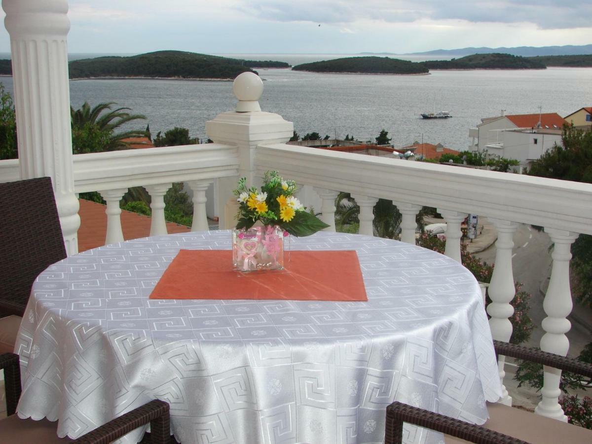 Hotel Apartmens Spiko 2 Hvar Town Exterior foto